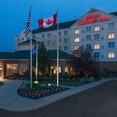 Hilton Garden Inn Buffalo Airport Чийктоуага Екстериор снимка