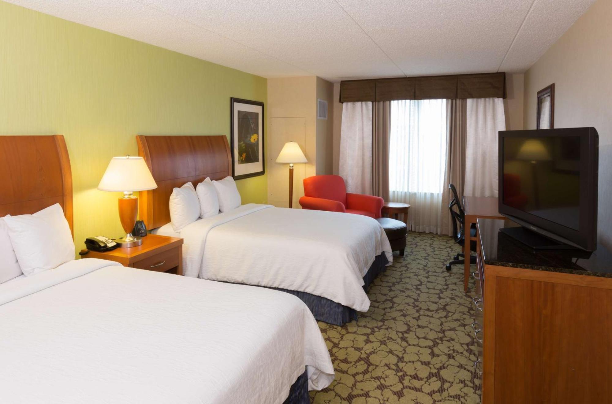 Hilton Garden Inn Buffalo Airport Чийктоуага Екстериор снимка
